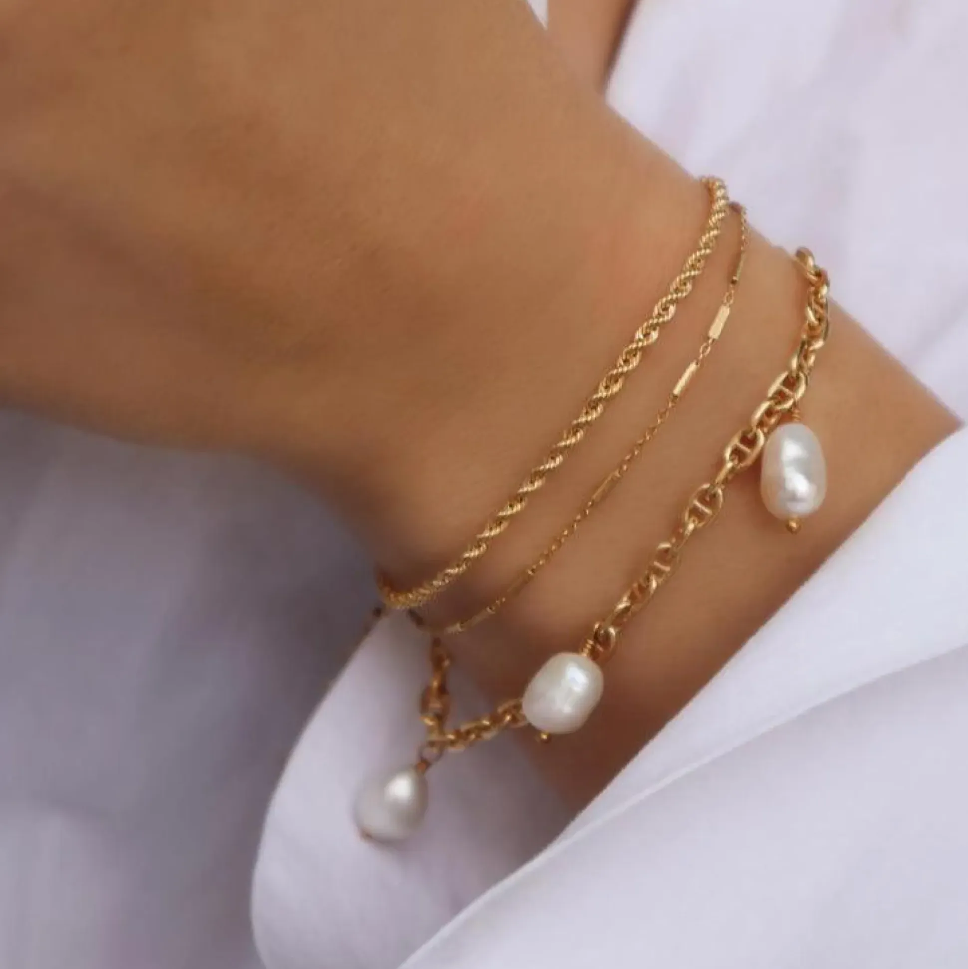 Jeberg Jewellery NORA Armbånd Forgyldt - 4560-17-G