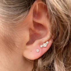 MARIA TASH Three Flower Garland Diamond Stud Earring 18k