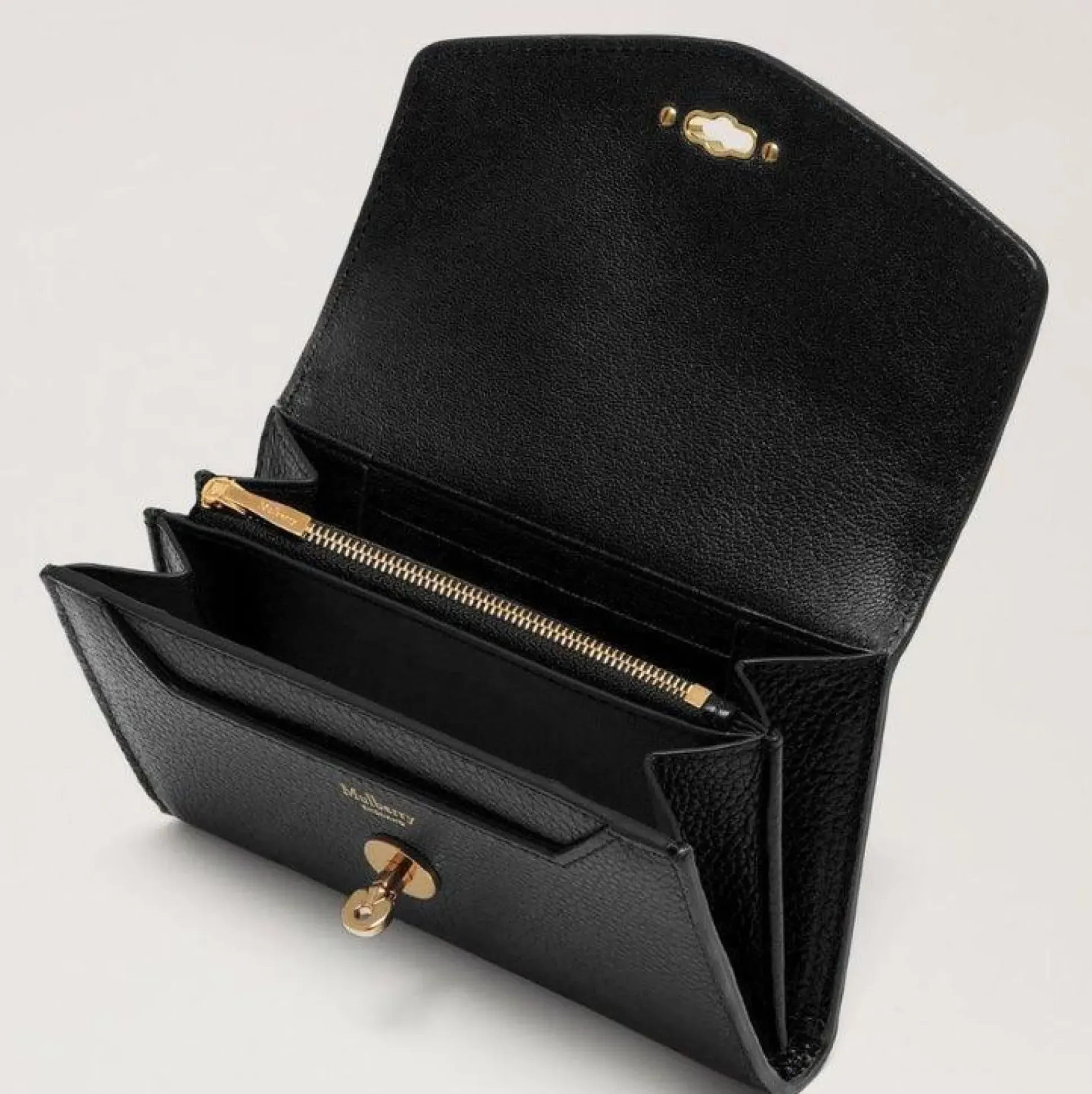 Mulberry Pung - Medium Darley Classic Grain Black